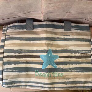 Thirty-one Beach tote NWT